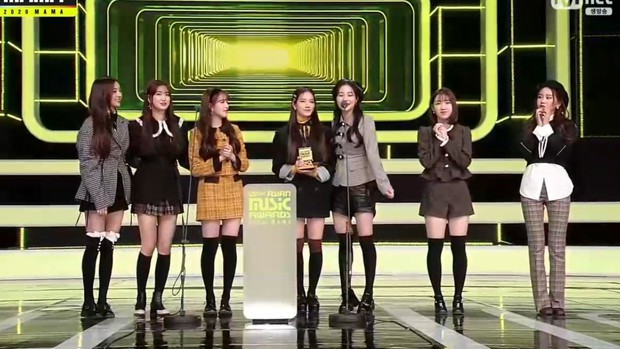 BTS toàn thắng tại MAMA 2020, BLACKPINK không tham dự vẫn vượt mặt TWICE gây bất ngờ, nhiều giải thưởng mới xuất hiện - Ảnh 3.