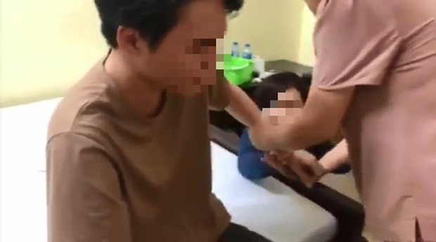 Vụ bắt gian nàng dâu ngoại tình không còn mảnh vải trên người trong nhà nghỉ: Cuộc đối mặt với cả nhà chồng nhưng vẫn nói con không cần tha lỗi - Ảnh 3. Vụ bắt gian nàng dâu ngoại tình không còn mảnh vải trên người trong nhà nghỉ: Cuộc đối mặt với cả nhà chồng nhưng vẫn nói con không cần tha lỗi - Ảnh 3.