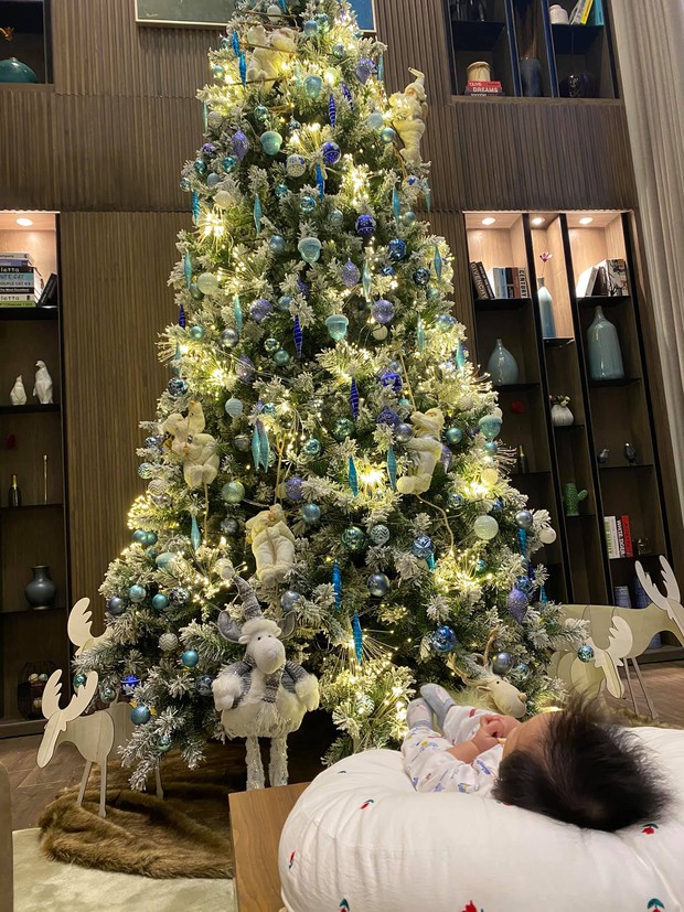 Hé lộ 1 góc quá khủng trong biệt thự của Cường Đô La: Riêng garage chứa siêu xe đã có 2 tầng, phải đi thang máy mới hết - Ảnh 8.