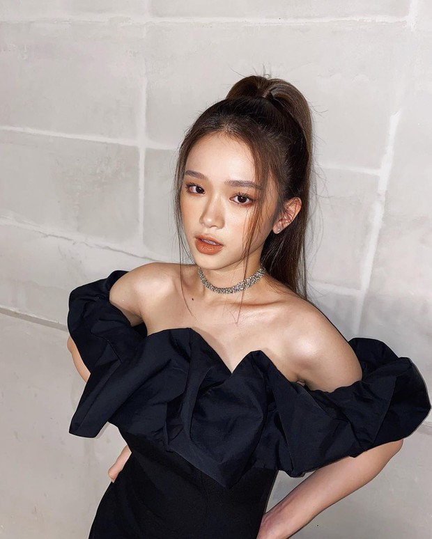 Hội gái xinh bị sao thị phi chiếu rôm rả năm 2019: Người thăng hạng... đường đua dao kéo, người biến mất không thấy tăm hơi - Ảnh 6.