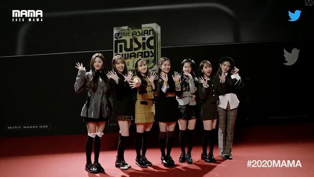 3 nhóm nữ bị chèn ép tại MAMA: Phải xài chung sân khấu sơ sài, nhóm đạt giải Tân binh không diễn, nhóm diễn thì không có giải - Ảnh 1.