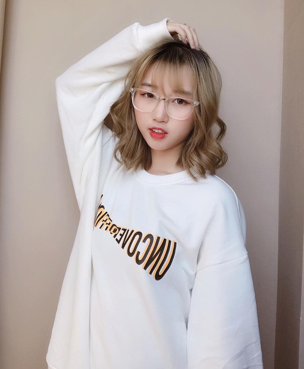 Bạn gái nói về chuyện Sena chơi cờ bạc: Cái gì bay vào mắt mình, chứ mình không khóc - Ảnh 4.