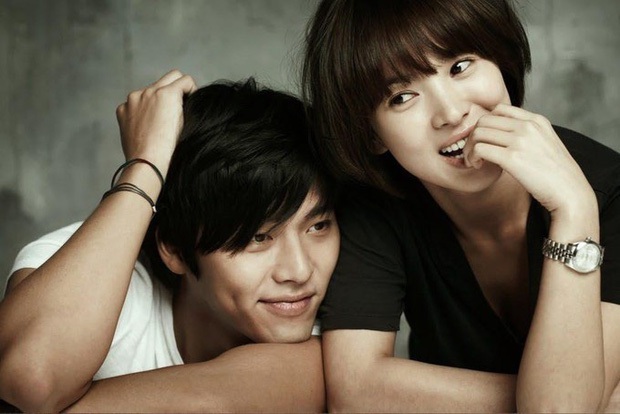 List bạn gái cực phẩm của Hyun Bin: Song Hye Kyo - Son Ye Jin đều đỉnh của chóp, tình đầu bí ẩn đổi đời giàu có nhờ lấy đại gia - Ảnh 9. List bạn gái cực phẩm của Hyun Bin: Song Hye Kyo - Son Ye Jin đều đỉnh của chóp, tình đầu bí ẩn đổi đời giàu có nhờ lấy đại gia - Ảnh 9.