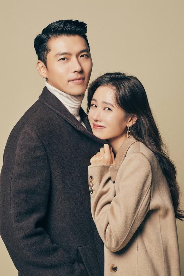 Có ai ngờ Hyun Bin - Son Ye Jin đã bén duyên từ 11 năm trước, hay là yêu nhau ngay hồi đó không ta! - Ảnh 3. Có ai ngờ Hyun Bin - Son Ye Jin đã bén duyên từ 11 năm trước, hay là yêu nhau ngay hồi đó không ta! - Ảnh 3.
