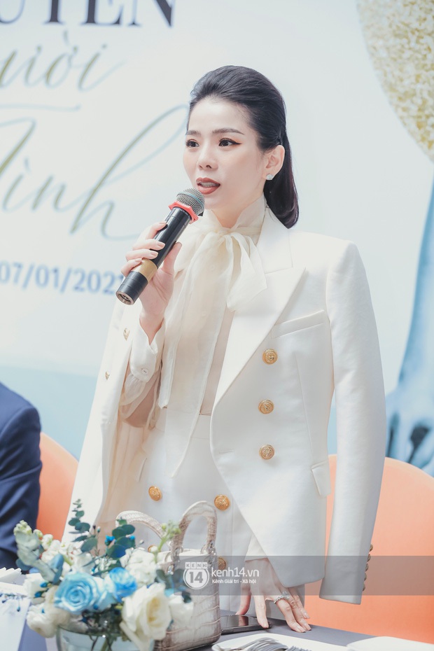 Cư dân mạng rôm rả phát ngôn gây sốc Tôi đủ khả năng làm giám khảo Rap Việt của Lệ Quyên, nhưng thực hư ra sao? - Ảnh 3. Cư dân mạng rôm rả phát ngôn gây sốc Tôi đủ khả năng làm giám khảo Rap Việt của Lệ Quyên, nhưng thực hư ra sao? - Ảnh 3.