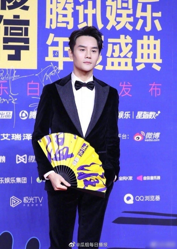 Sự kiện hot Cbiz hôm nay: Dương Mịch bất ngờ tái hợp tình cũ Lý Dịch Phong, Kim Thần sexy đọ sắc bên Lý Thấm - Ảnh 24.