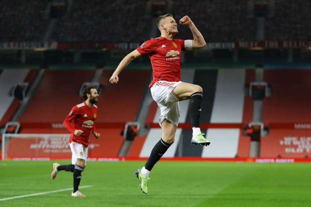 MU đánh bại đối thủ ở Hạng nhất Anh để lọt vào vòng 4 FA Cup - Ảnh 6. MU đánh bại đối thủ ở Hạng nhất Anh để lọt vào vòng 4 FA Cup - Ảnh 6.