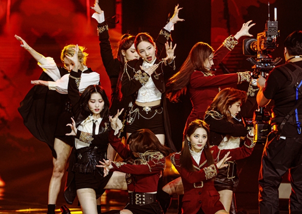 So visual mỹ nhân hot nhất Grammy Hàn 2021: TWICE đạt ngưỡng đỉnh cao, (G)I-DLE hở bạo bất ngờ nhưng đều bị 1 minh tinh chặt đẹp - Ảnh 2.