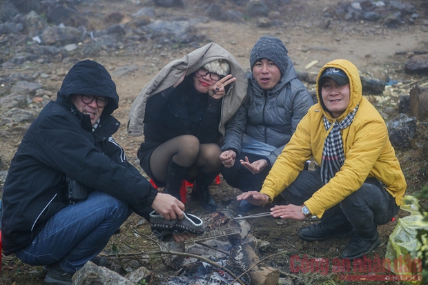 Không khí lạnh tăng cường, đợt rét buốt tê tái ở miền Bắc kéo dài đến bao giờ? - Ảnh 1.