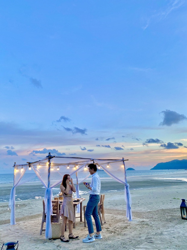Lần đầu ngồi máy bay do người yêu lái gây sốt TikTok vì bồ cơ trưởng quá xịn, trend này có thách cũng không đu nổi - Ảnh 5. Lần đầu ngồi máy bay do người yêu lái gây sốt TikTok vì bồ cơ trưởng quá xịn, trend này có thách cũng không đu nổi - Ảnh 5.