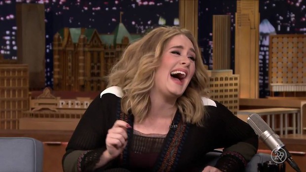 Adele overcame a 180 from management to log on to Twitter with one sole purpose: to like the video of a super handsome shirtless guy singing her hit!  - Photo 2.