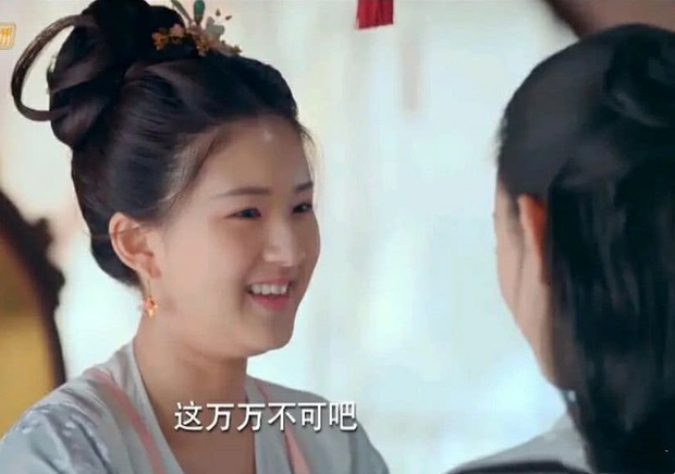 Nhan sắc thật của Mỹ nhân trà xanh Triệu Lộ Tư qua ảnh bạn chụp: Giảm cân rồi liệu visual có lên hương? - Ảnh 4.