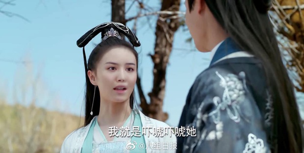 4 màn ghép mặt giả trân ở phim Trung, chỉ vì diễn viên chơi dại mà biến phim thành trò kinh dị! - Ảnh 3. 4 màn ghép mặt giả trân ở phim Trung, chỉ vì diễn viên chơi dại mà biến phim thành trò kinh dị! - Ảnh 3.