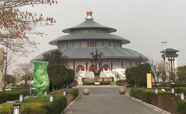 10 công trình kiến trúc xấu nhất Trung Quốc năm 2020: Được đầu tư nghìn tỷ vẫn lọt top thảm họa vì khiến người dân phát hờn - Ảnh 9.