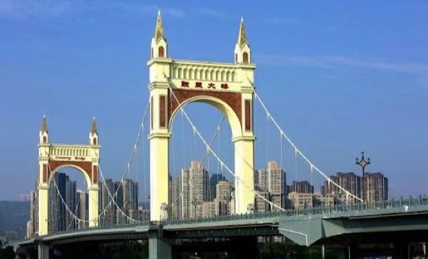 10 công trình kiến trúc xấu nhất Trung Quốc năm 2020: Được đầu tư nghìn tỷ vẫn lọt top thảm họa vì khiến người dân phát hờn - Ảnh 13.