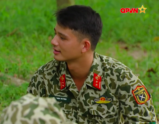 Visual đỉnh cao của soái ca quân nhân được Sao Nhập Ngũ ship với Diệu Nhi - Ảnh 3. Visual đỉnh cao của soái ca quân nhân được Sao Nhập Ngũ ship với Diệu Nhi - Ảnh 3.