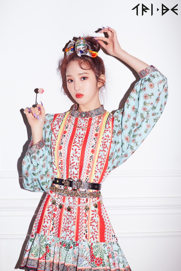Yuri (SNSD) từng phản đối em họ debut làm idol nhưng phải đổi luôn thái độ khi nhìn thấy nhan sắc và khả năng của cô nàng này - Ảnh 2. Yuri (SNSD) từng phản đối em họ debut làm idol nhưng phải đổi luôn thái độ khi nhìn thấy nhan sắc và khả năng của cô nàng này - Ảnh 2.