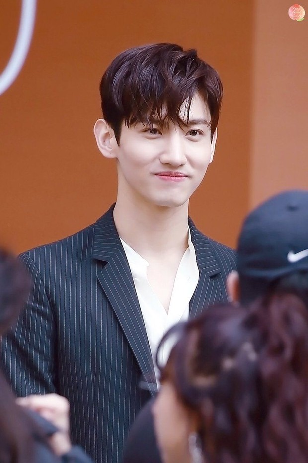 Bảo vệ chung cư bóc tính cách thật của Changmin (DBSK): Có thân thiện tốt bụng như lời đồn? - Ảnh 2. Bảo vệ chung cư bóc tính cách thật của Changmin (DBSK): Có thân thiện tốt bụng như lời đồn? - Ảnh 2.