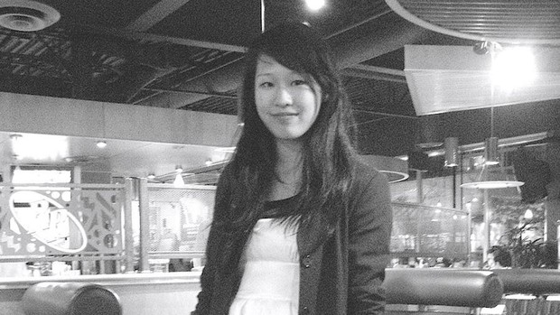 Elisa Lam - vụ án bí ẩn nhất nhì thế kỷ 21 trở thành phim tài liệu, loạt quá khứ ghê rợn ngay hiện trường án mạng được lên phim - Ảnh 2. Elisa Lam - vụ án bí ẩn nhất nhì thế kỷ 21 trở thành phim tài liệu, loạt quá khứ ghê rợn ngay hiện trường án mạng được lên phim - Ảnh 2.