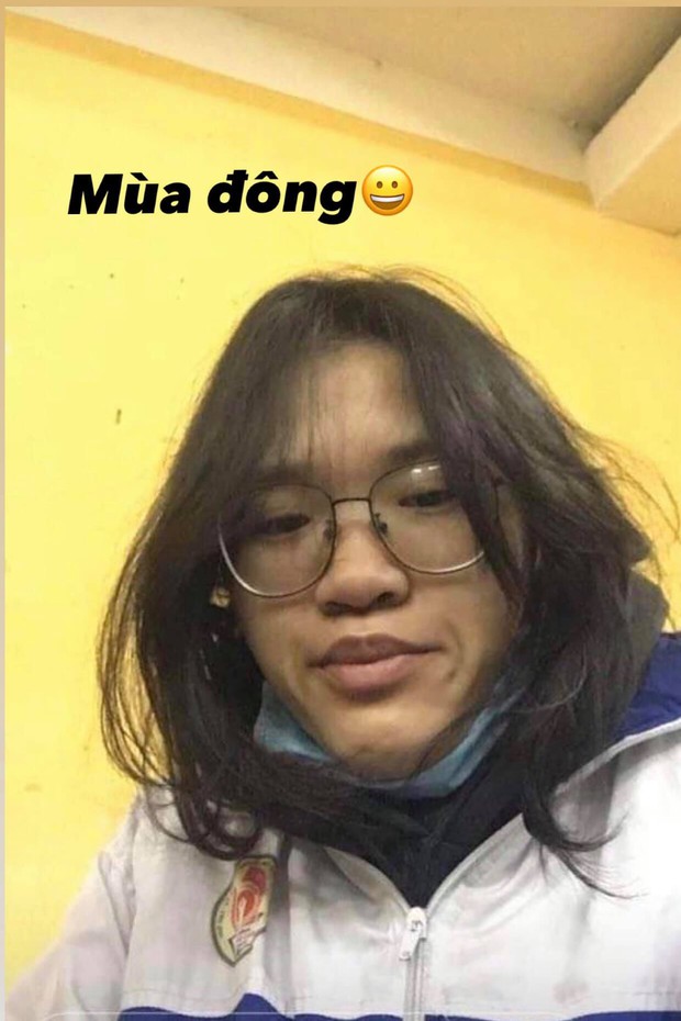 Nữ sinh khác một trời một vực khi đi học mùa hè và mùa đông: Ai bảo nhan sắc không thể đổi trắng thay đen! - Ảnh 2. Nữ sinh khác một trời một vực khi đi học mùa hè và mùa đông: Ai bảo nhan sắc không thể đổi trắng thay đen! - Ảnh 2.