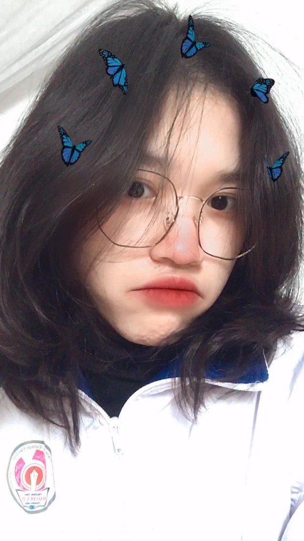 Nữ sinh khác một trời một vực khi đi học mùa hè và mùa đông: Ai bảo nhan sắc không thể đổi trắng thay đen! - Ảnh 4.