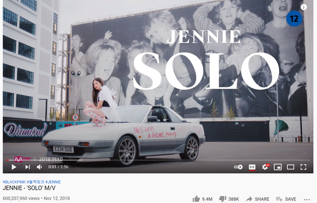 Chẳng cần BLACKPINK, một mình Jennie cũng chinh phục thành công cột mốc MV 600 triệu views, lập thêm kỷ lục ở mảng solo nữ Kpop - Ảnh 3. Chẳng cần BLACKPINK, một mình Jennie cũng chinh phục thành công cột mốc MV 600 triệu views, lập thêm kỷ lục ở mảng solo nữ Kpop - Ảnh 3.