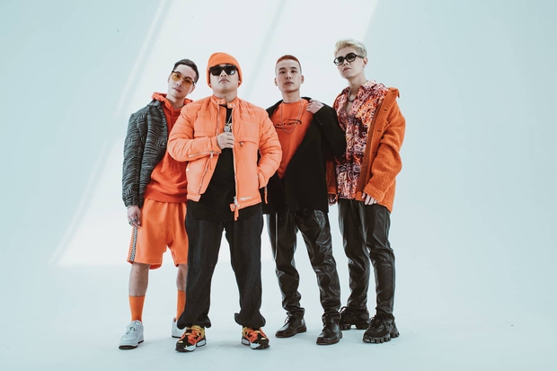 Chị Mỹ Tâm vừa công bố liveshow SVĐ ở Hà Nội, 1 thành viên Da LAB đã gặp biến căng: không mua được vé VIP nhất cho vợ thì nhịn mua oto! - Ảnh 2. Chị Mỹ Tâm vừa công bố liveshow SVĐ ở Hà Nội, 1 thành viên Da LAB đã gặp biến căng: không mua được vé VIP nhất cho vợ thì nhịn mua oto! - Ảnh 2.