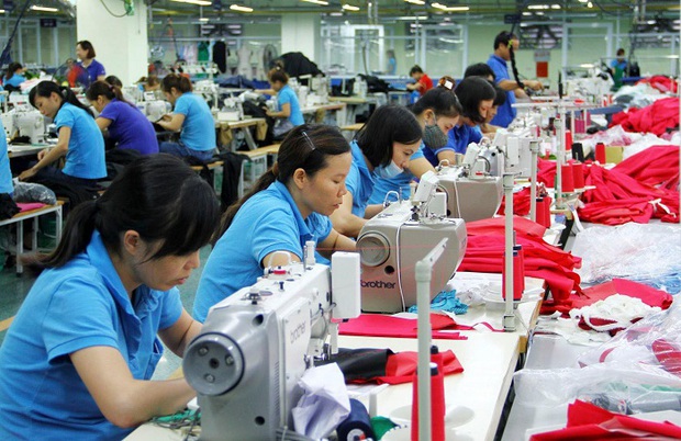 Ép trực Tết mà người lao động không đồng ý, doanh nghiệp bị xử phạt như thế nào? - Ảnh 2. Ép trực Tết mà người lao động không đồng ý, doanh nghiệp bị xử phạt như thế nào? - Ảnh 2.