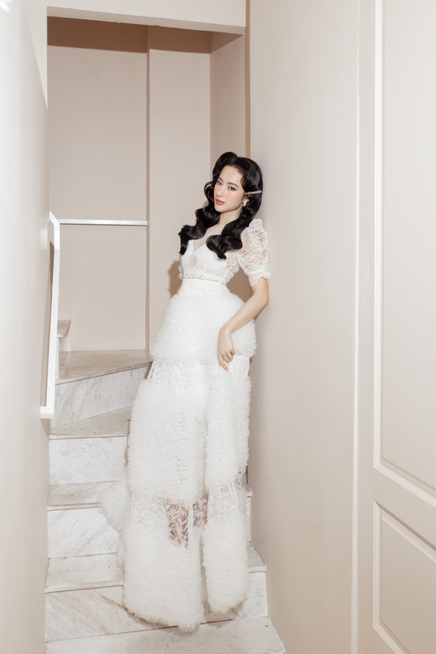 Sự kiện quy tụ toàn mỹ nhân Vbiz: Angela Phương Trinh nổi bật với vòng 1 khủng, Nhã Phương - Diễm My 9x ngọt ngào khó rời mắt - Ảnh 3. Sự kiện quy tụ toàn mỹ nhân Vbiz: Angela Phương Trinh nổi bật với vòng 1 khủng, Nhã Phương - Diễm My 9x ngọt ngào khó rời mắt - Ảnh 3.
