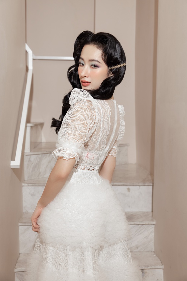 Sự kiện quy tụ toàn mỹ nhân Vbiz: Angela Phương Trinh nổi bật với vòng 1 khủng, Nhã Phương - Diễm My 9x ngọt ngào khó rời mắt - Ảnh 5. Sự kiện quy tụ toàn mỹ nhân Vbiz: Angela Phương Trinh nổi bật với vòng 1 khủng, Nhã Phương - Diễm My 9x ngọt ngào khó rời mắt - Ảnh 5.