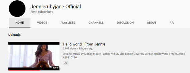 Jennie (BLACKPINK) mở kênh YouTube đúng ngày sinh nhật, làm vlog hát cover tặng fan mà nhận ngay nút bạc sau vài tiếng - Ảnh 6.