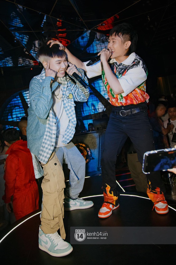 Ricky Star có động thái mới với R.Tee sau lùm xùm bị nói xấu ở Rap Việt - Ảnh 2. Ricky Star có động thái mới với R.Tee sau lùm xùm bị nói xấu ở Rap Việt - Ảnh 2.