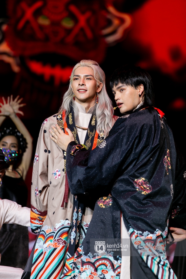 Noo Phước Thịnh cover loạt hit 2020, Nguyễn Trần Trung Quân đánh úp bài mới, cặp đôi đam mĩ CoDu phát cẩu lương siêu ngọt - Ảnh 12. Noo Phước Thịnh cover loạt hit 2020, Nguyễn Trần Trung Quân đánh úp bài mới, cặp đôi đam mĩ CoDu phát cẩu lương siêu ngọt - Ảnh 12.