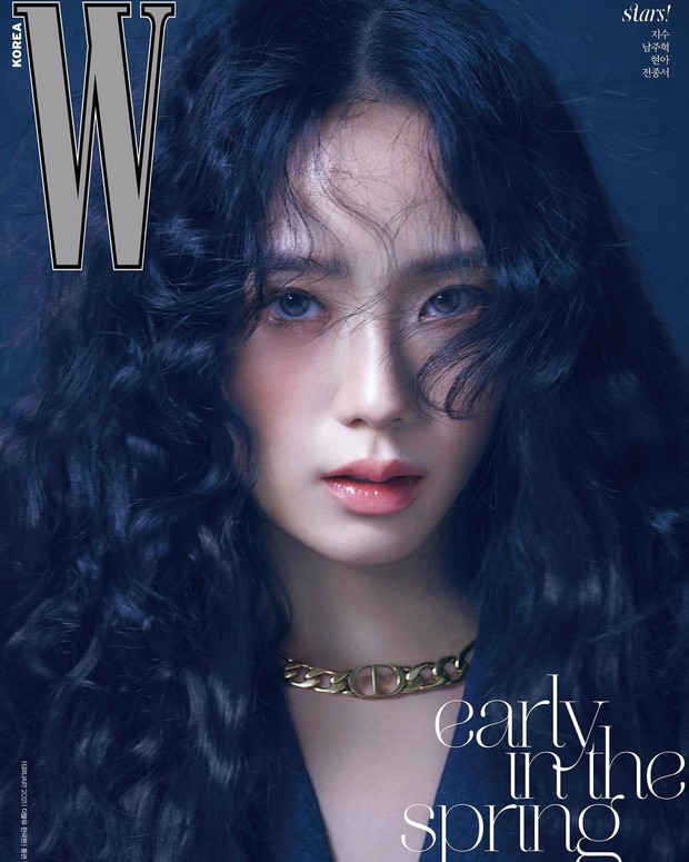 Lần đầu uốn tóc xoăn tít khó nhằn đã gây sốt, Jisoo còn tạo trend tóc hot hit cho 2021 luôn - Ảnh 1. Lần đầu uốn tóc xoăn tít khó nhằn đã gây sốt, Jisoo còn tạo trend tóc hot hit cho 2021 luôn - Ảnh 1.