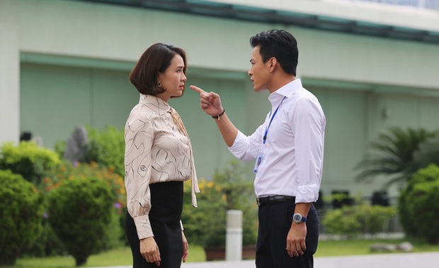 Hết tét mông Quỳnh Kool, nữ chính Hướng Dương Ngược Nắng lại hại mẹ mất trí ở tập 16 - Ảnh 1. Hết tét mông Quỳnh Kool, nữ chính Hướng Dương Ngược Nắng lại hại mẹ mất trí ở tập 16 - Ảnh 1.