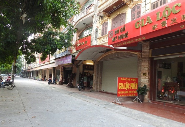 Xót xa với cảnh hoang tàn, ảm đạm của những làng, xã từng giàu nhất Việt Nam - Ảnh 1.