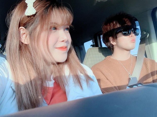 Cô gái Hải Dương tiết lộ lý do vòng 1 vẫn siêu khủng dù từng phẫu thuật hút 6 lít mỡ để thu gọn ngực - Ảnh 4. Cô gái Hải Dương tiết lộ lý do vòng 1 vẫn siêu khủng dù từng phẫu thuật hút 6 lít mỡ để thu gọn ngực - Ảnh 4.