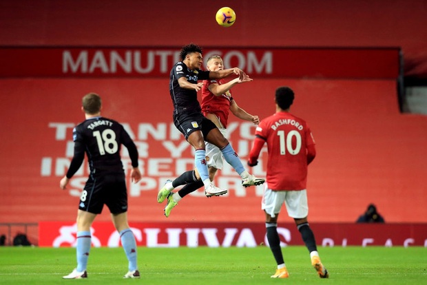 Bruno Fernandes và Pogba tỏa sáng giúp MU bằng điểm đội đầu bảng Liverpool - Ảnh 2. Bruno Fernandes và Pogba tỏa sáng giúp MU bằng điểm đội đầu bảng Liverpool - Ảnh 2.