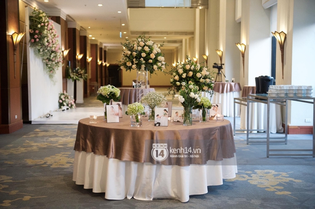 Đám cưới NS Công Lý: Cô dâu chú rể rót rượu mừng trong hạnh phúc ngập tràn, Thuỵ Vân, Dương Hoàng Yến và dàn sao đình đám đến chung vui - Ảnh 20.