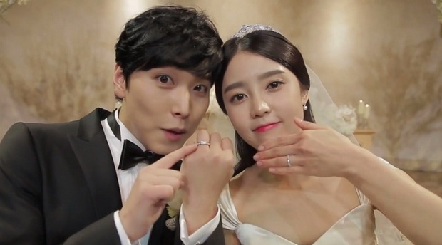 Sungmin (SuJu) vừa xác nhận cùng vợ tham gia show thực tế mới, E.L.F đã gay gắt: Mau cút khỏi nhóm! - Ảnh 3. Sungmin (SuJu) vừa xác nhận cùng vợ tham gia show thực tế mới, E.L.F đã gay gắt: Mau cút khỏi nhóm! - Ảnh 3.