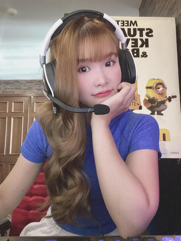 Chiều fan như Khởi My và Kelvin Khánh, hai vợ chồng mở cả liveshow ca nhạc trên sóng stream - Ảnh 4.