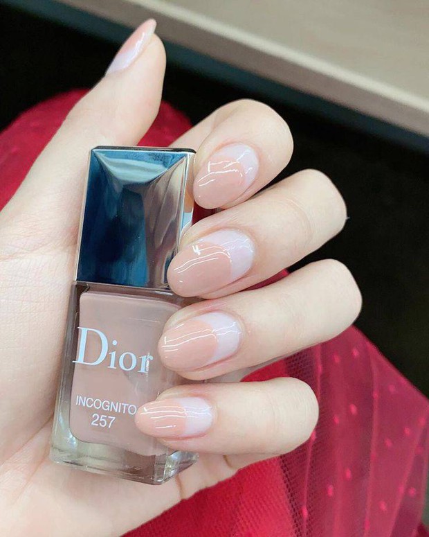 Làm nail giống Jisoo, Ngọc Trinh nhận “cái kết đắng” đến mức phải thanh minh tức thì - Ảnh 6.