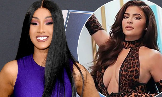 Stressful change: Cardi B criticized Kylie Jenner very harshly with the photo... making a sound, the whole social network went crazy in the middle of the night - Photo 4.