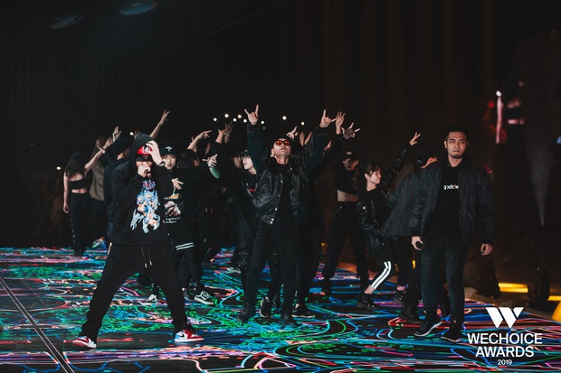 Xem lại những tiết mục đỉnh cao tại WCA 2019: Bộ tứ Anh Đen Linh Chi quá thăng hoa, các huyền thoại Underground xâm chiếm thế giới - Ảnh 24. Xem lại những tiết mục đỉnh cao tại WCA 2019: Bộ tứ Anh Đen Linh Chi quá thăng hoa, các huyền thoại Underground xâm chiếm thế giới - Ảnh 24.