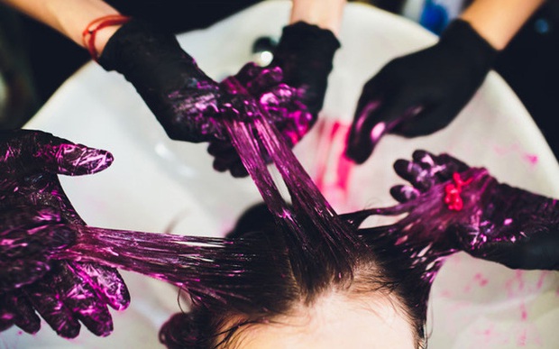Một người nhuộm tóc nhiều sẽ khiến cơ thể phải đối mặt với 3 căn bệnh, điều cuối cùng là kinh khủng nhất - Ảnh 1.