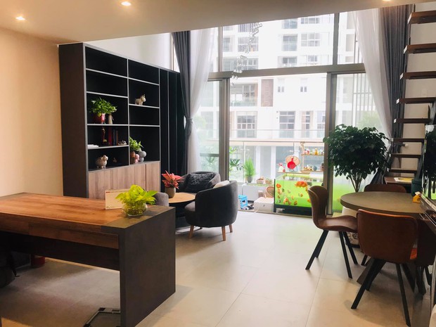 Bán nhà chung cư 2 phòng ngủ, cô nàng chuyển về căn hộ 39m2 ở Phú Mỹ Hưng để trồng cây, nuôi cá - Ảnh 1. Bán nhà chung cư 2 phòng ngủ, cô nàng chuyển về căn hộ 39m2 ở Phú Mỹ Hưng để trồng cây, nuôi cá - Ảnh 1.