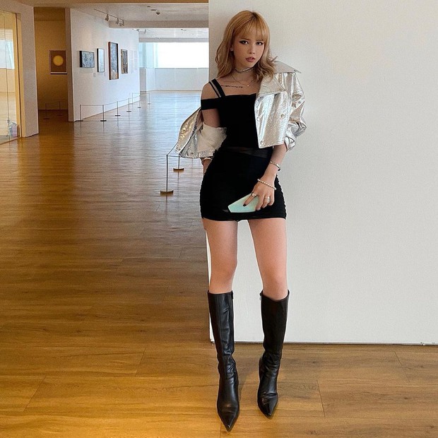 Thiều Bảo Trâm quả khéo lên đồ hack dáng, bao phen khiến dân tình tưởng chỉnh ảnh quá đà - Ảnh 7.