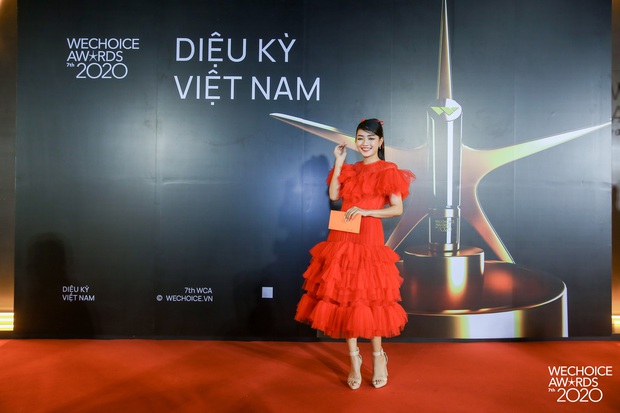 Ngắm nhan sắc và thần thái của dàn mỹ nữ làng game xuất hiện tại thảm đỏ WeChoice Awards 2020: Xứng đáng cực phẩm! - Ảnh 12.