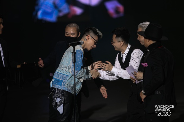 MCK ẵm giải thưởng đầu tiên trong sự nghiệp, là Gương mặt Rap/Hip-hop triển vọng tại WeChoice Awards 2020 - Ảnh 5.