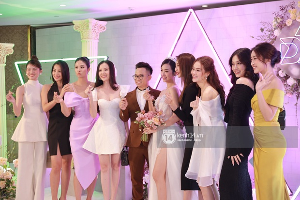 Update on the wedding of runner-up Thuy An in Ho Chi Minh City: Runner-up Thuy An was moved when her father took her to the ceremony - Photo 6.